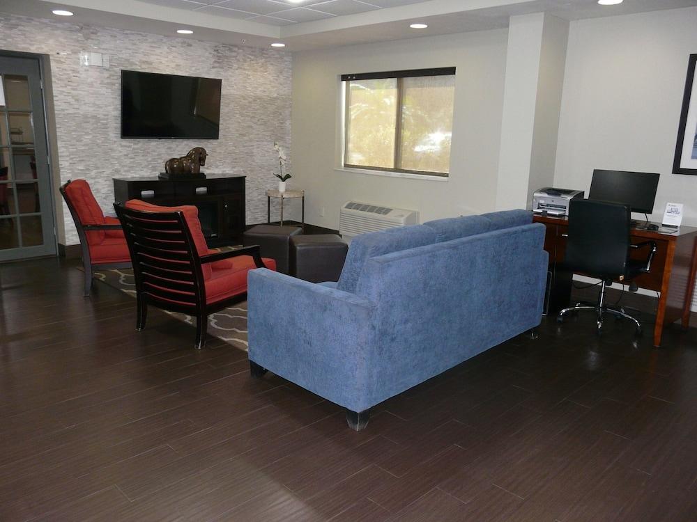 Comfort Inn Fort Myers Northeast Екстер'єр фото