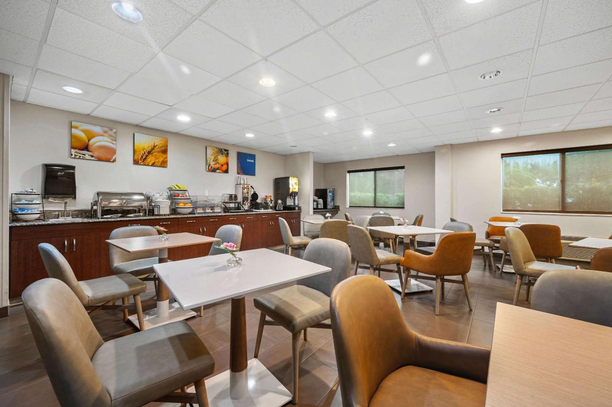 Comfort Inn Fort Myers Northeast Екстер'єр фото