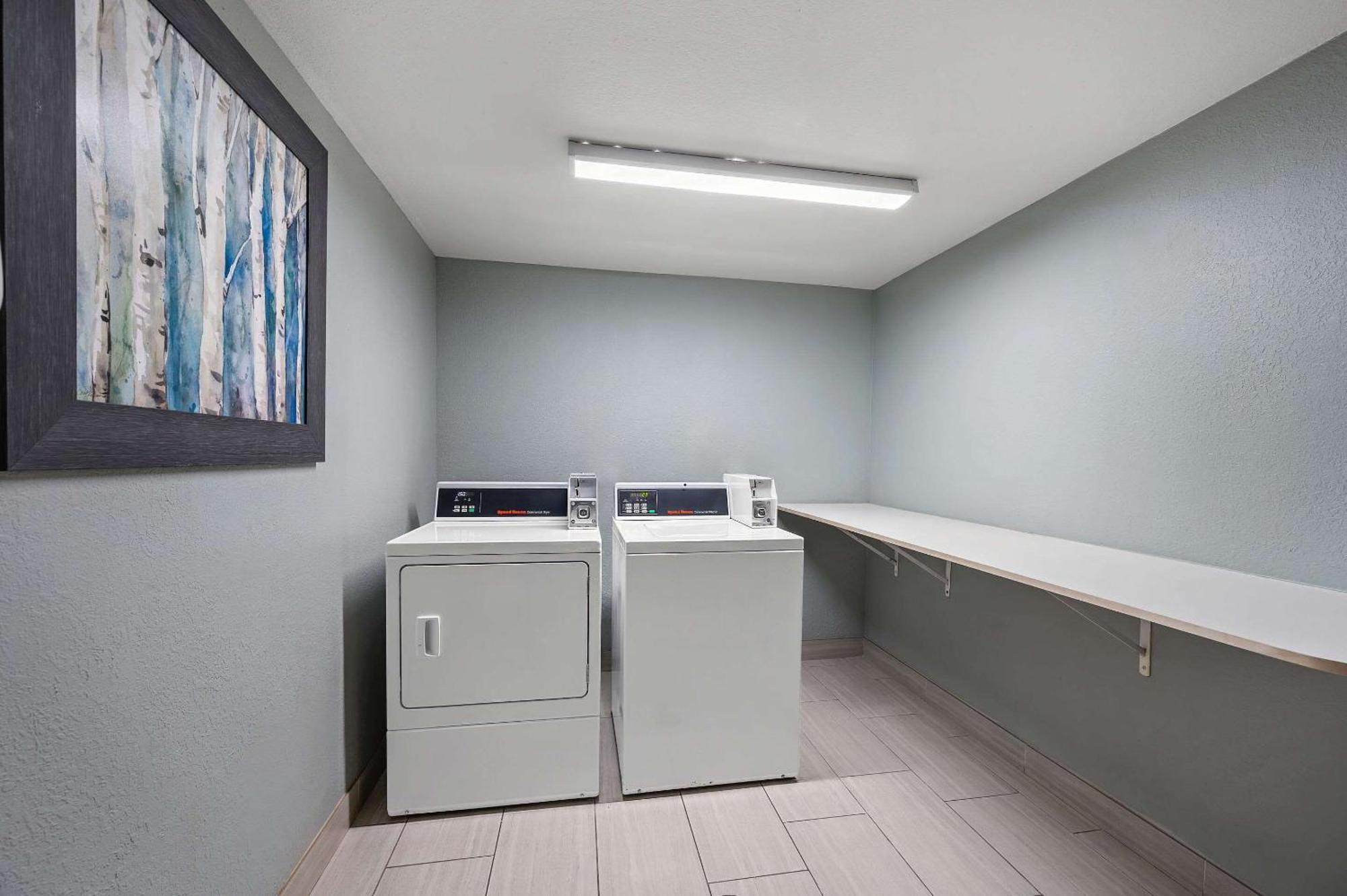 Comfort Inn Fort Myers Northeast Екстер'єр фото