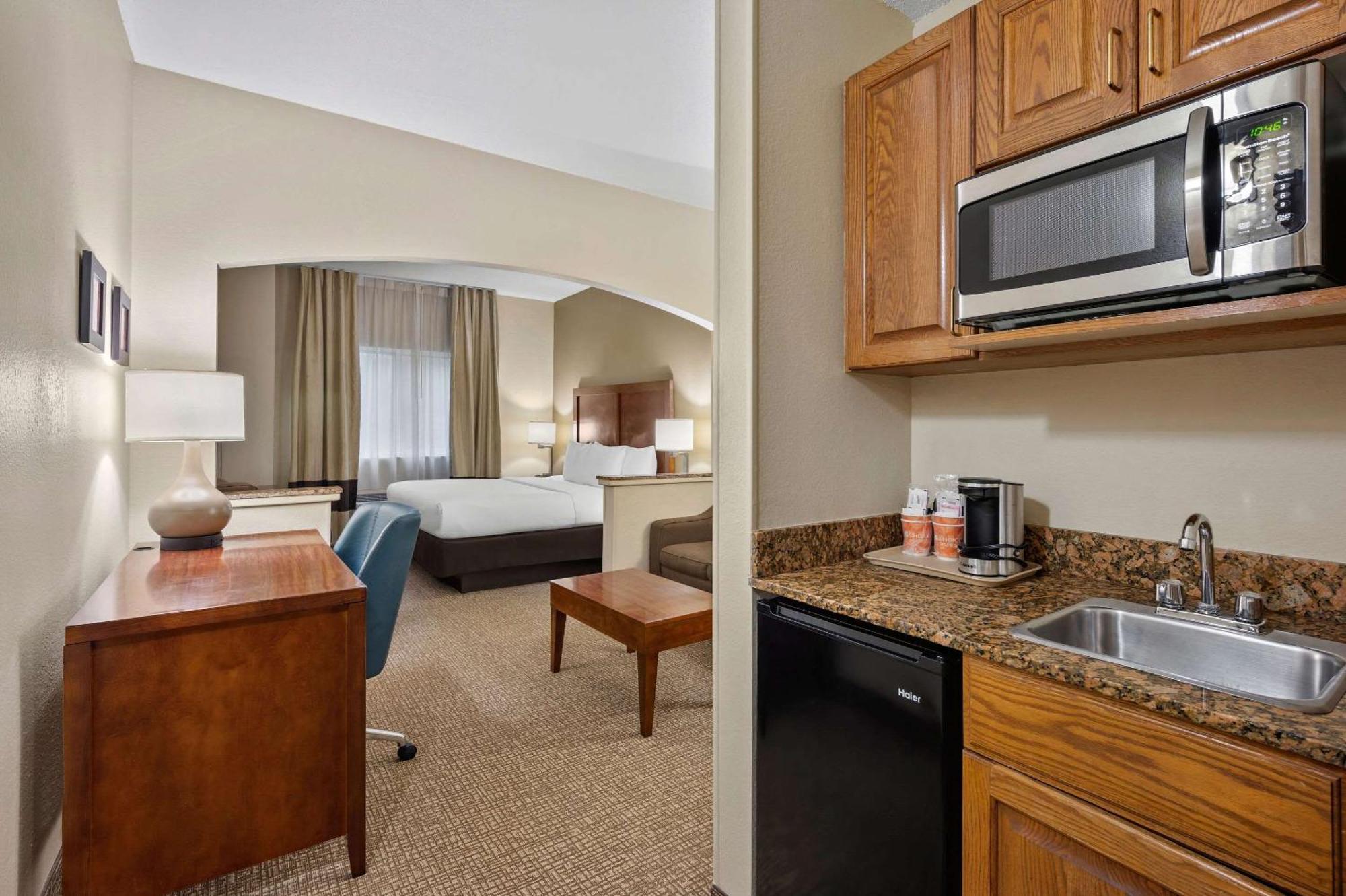 Comfort Inn Fort Myers Northeast Екстер'єр фото