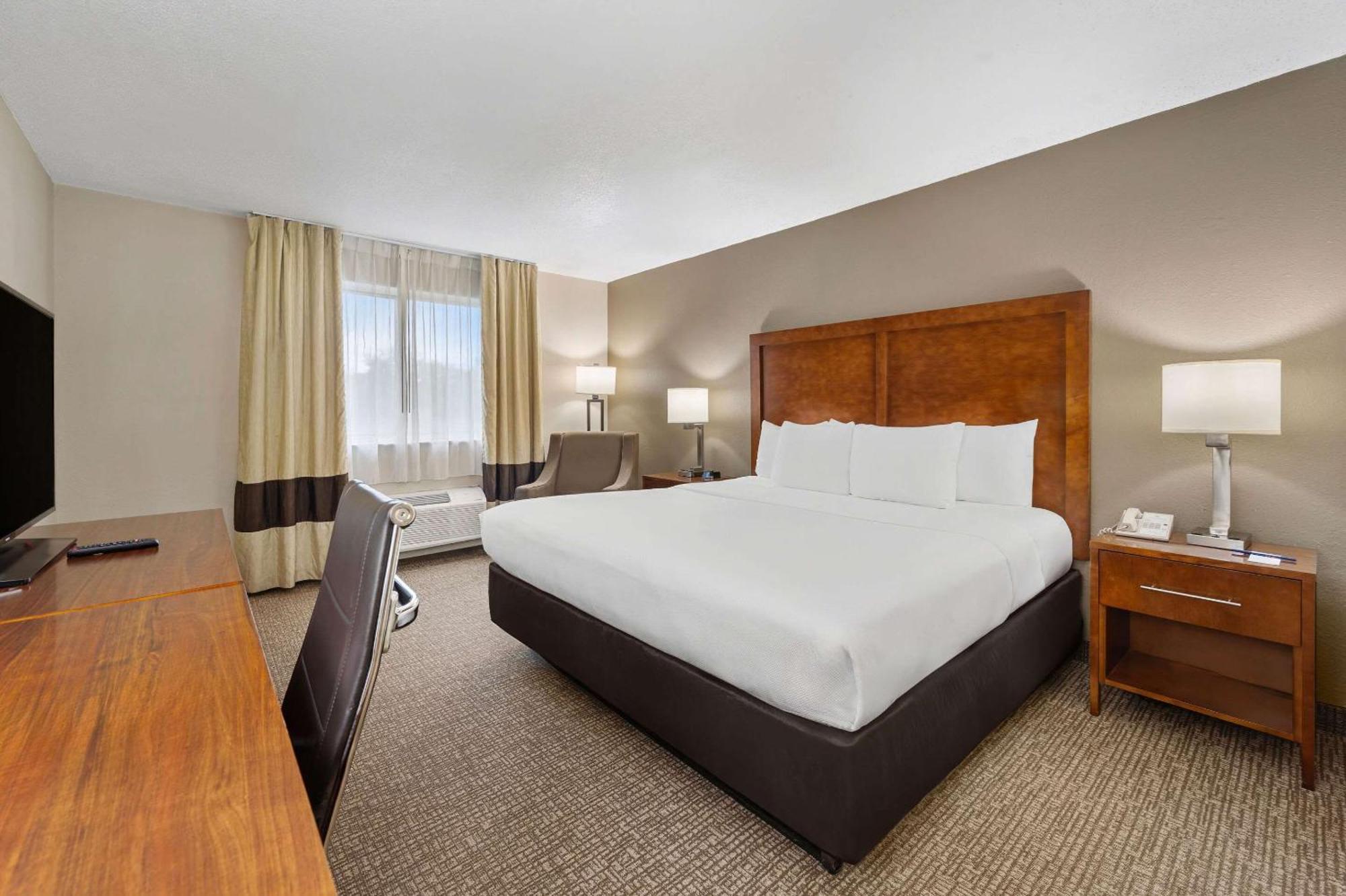 Comfort Inn Fort Myers Northeast Екстер'єр фото