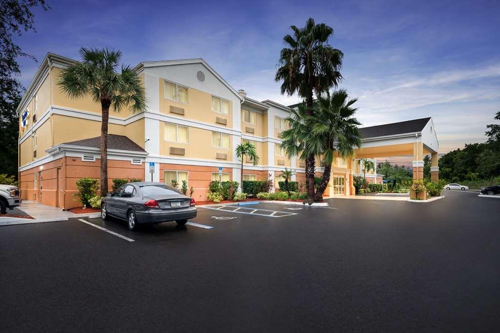 Comfort Inn Fort Myers Northeast Екстер'єр фото